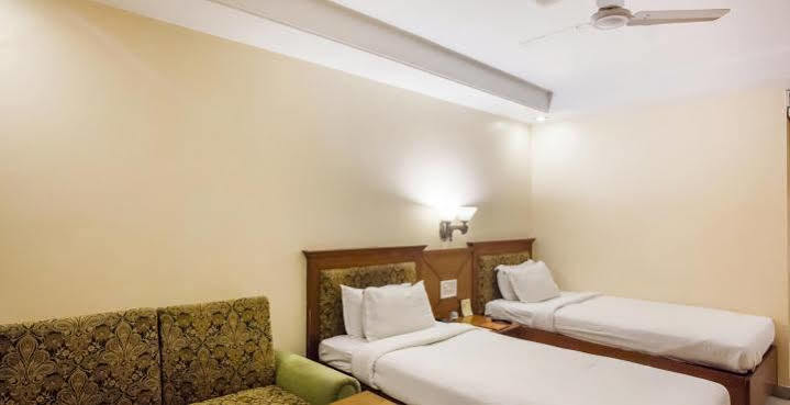 Hotel Grand International Raipur  Bagian luar foto