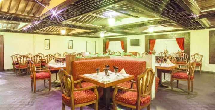 Hotel Grand International Raipur  Bagian luar foto