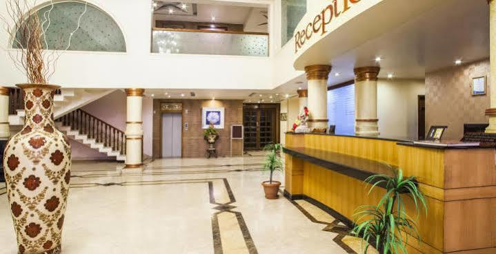 Hotel Grand International Raipur  Bagian luar foto